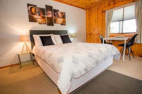 Seppelts View Cabins - Accommodation Kalgoorlie 13