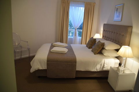 Spacious 4 BR And 2 Bathrooms City Apartment - Accommodation Kalgoorlie 17