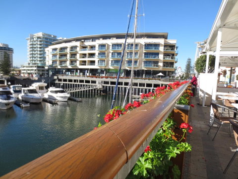 Lights Landing Apartments - Accommodation Kalgoorlie 16