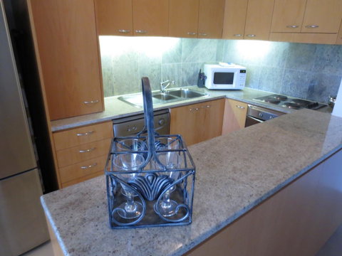 Lights Landing Apartments - Accommodation Kalgoorlie 7