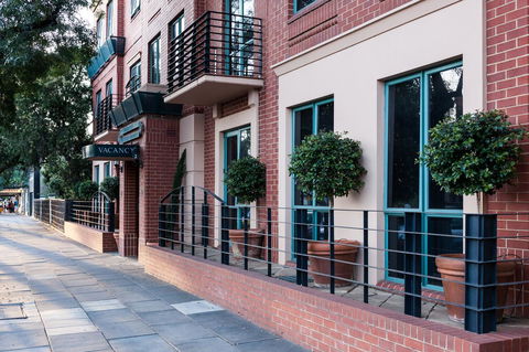 Majestic Tynte Street Apartments - Accommodation Kalgoorlie 0