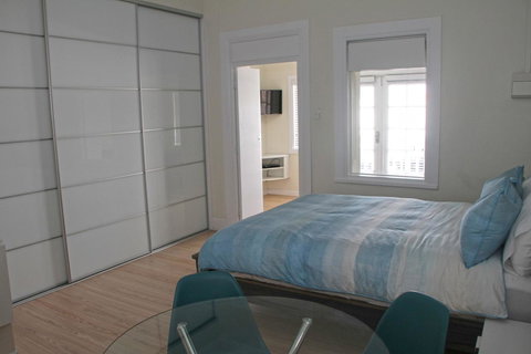 Smugglers Inn Studio Apartments - Accommodation Kalgoorlie 6