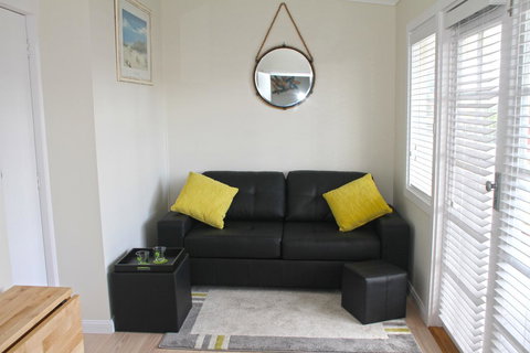 Smugglers Inn Studio Apartments - Accommodation Kalgoorlie 11