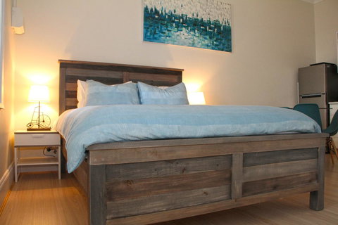 Smugglers Inn Studio Apartments - Accommodation Kalgoorlie 5