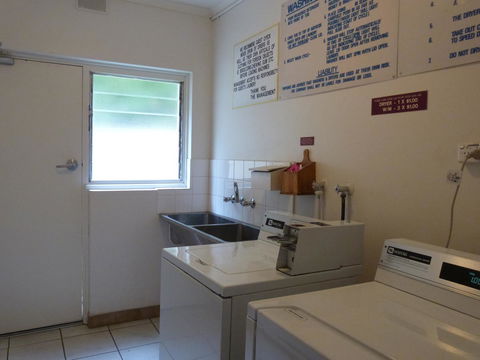 Glenelg Holiday Apartments - Corfu - Accommodation Kalgoorlie 15