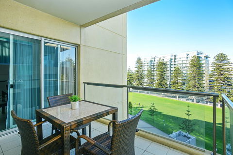 Pier Luxury Apartments - Accommodation Kalgoorlie 26