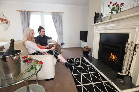 Wine And Roses Bed And Breakfast - Accommodation Kalgoorlie 8