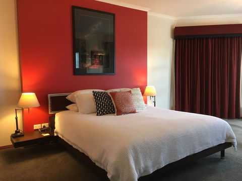 Wine And Roses Bed And Breakfast - Accommodation Kalgoorlie 28
