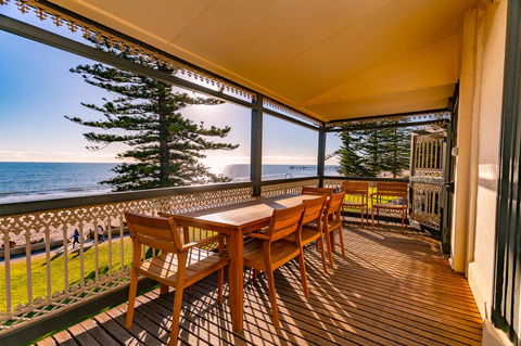 Seawall Apartments - Accommodation Kalgoorlie 1
