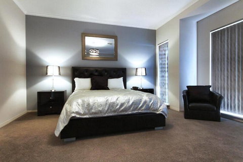 Casavino Luxury Villa - Accommodation Kalgoorlie 29