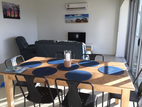Penneshaw Oceanview Apartments - Accommodation Kalgoorlie 13