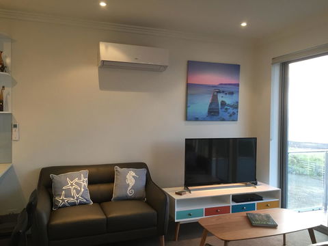 Penneshaw Oceanview Apartments - Accommodation Kalgoorlie 7