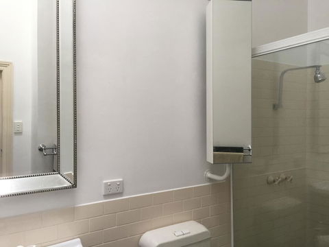 8 Osborne - Accommodation Kalgoorlie 11