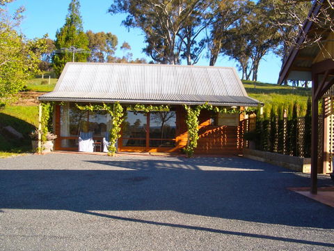 STUDIO ECHUNGA Adelaide Hills - Accommodation Kalgoorlie 16