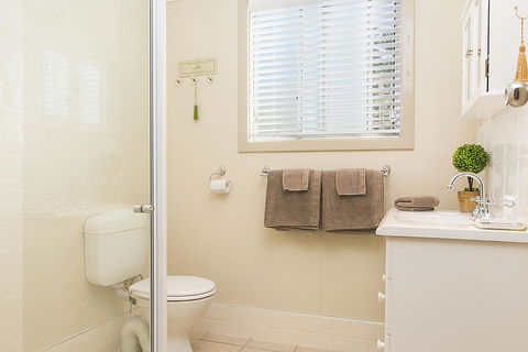 Stoneleigh Cottage Bed And Breakfast - Accommodation Kalgoorlie 5