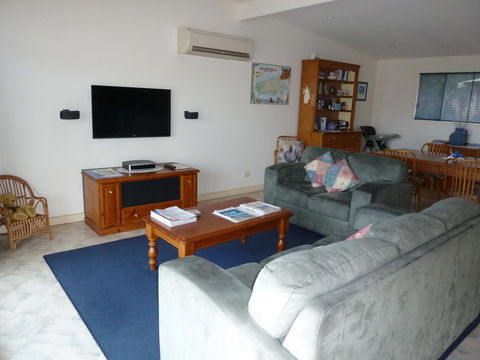 SeaShells Penneshaw - Accommodation Kalgoorlie 10