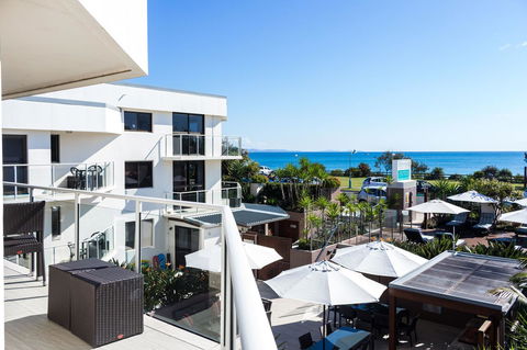 Bayview Beachfront Apartments, In Town Right On The Beach - Accommodation Kalgoorlie 15