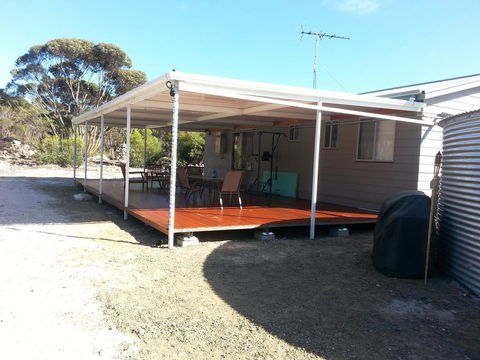 The Island House - Accommodation Kalgoorlie 7
