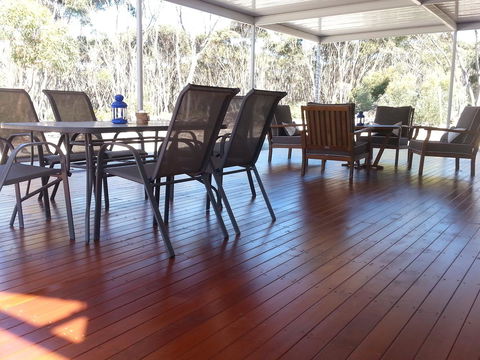 The Island House - Accommodation Kalgoorlie 8