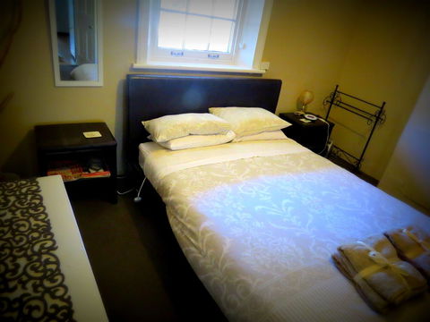 The Pig And Whistle - Accommodation Kalgoorlie 12