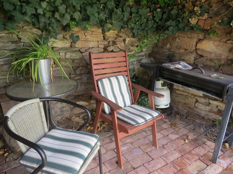 The Pig And Whistle - Accommodation Kalgoorlie 7