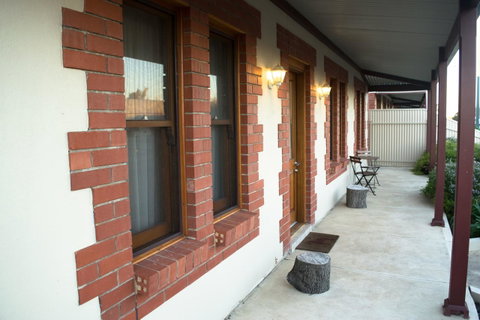 Longreach At Port Elliot - Accommodation Kalgoorlie 0