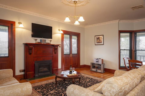 Angaston Saleyards Luxury Accommodation - Accommodation Kalgoorlie 8