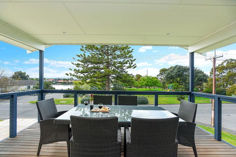 'Hope House' - Encounter Bay - Accommodation Kalgoorlie 24