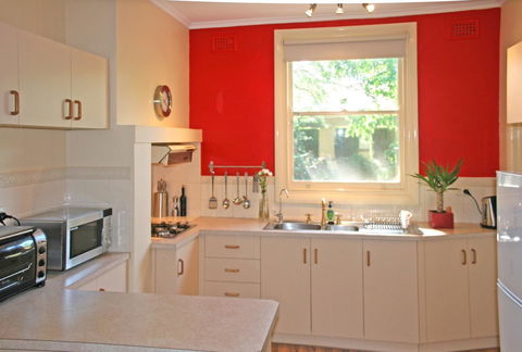 Oats Cottage - Accommodation Kalgoorlie 10