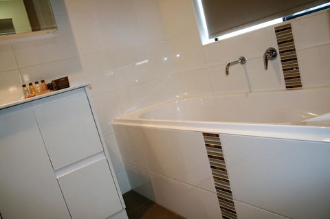 Jacaranda Homestay - Accommodation Kalgoorlie 16