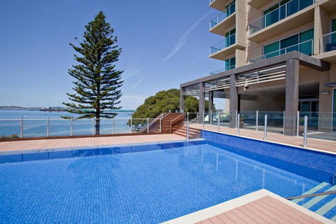 Port Lincoln Hotel - Accommodation Kalgoorlie 0