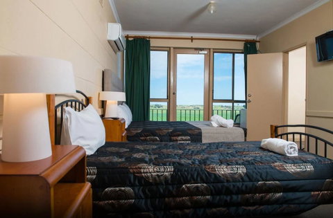 Tailem Bend Riverside Hotel - Accommodation Kalgoorlie 1
