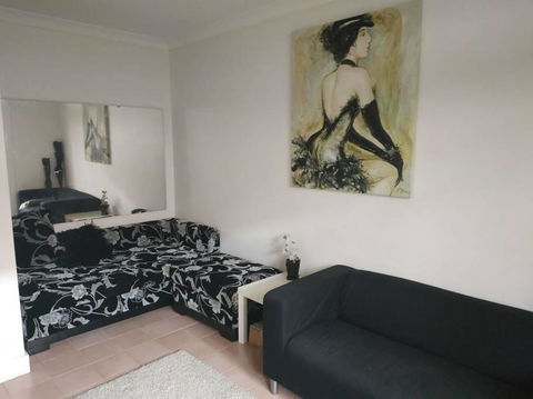 Diamond On Olive - Accommodation Kalgoorlie 2
