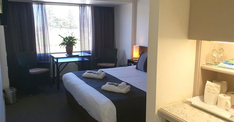 Nightcap At Hotel Victor - Accommodation Kalgoorlie 1