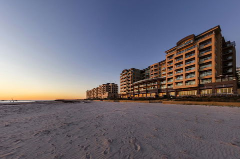 Apartments @ 16 Holdfast - Accommodation Kalgoorlie 6
