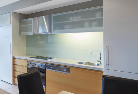Apartments @ 16 Holdfast - Accommodation Kalgoorlie 12