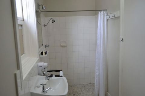 105 On The Park - Accommodation Kalgoorlie 10