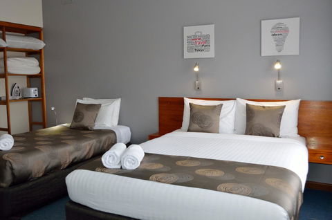 105 On The Park - Accommodation Kalgoorlie 7