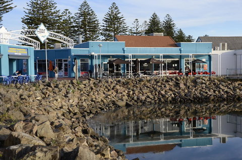 Townhouse On The Marina - Accommodation Kalgoorlie 8