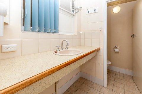 Blue Seas Motel - Accommodation Kalgoorlie 4