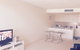 Breakwater Apartment - thumb 14
