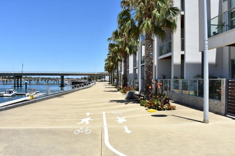 Breakwater Apartment - Accommodation Kalgoorlie 5