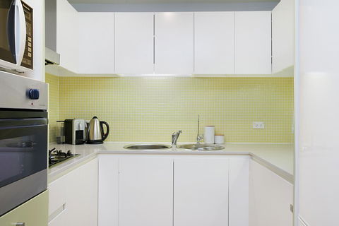 Beachside Luxury & Comfort, Ocean Views In Glenelg - Accommodation Kalgoorlie 14