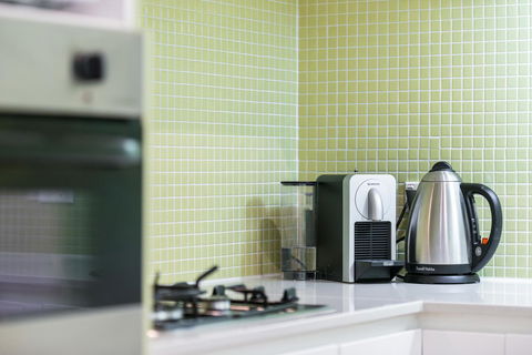 Beachside Luxury & Comfort, Ocean Views In Glenelg - Accommodation Kalgoorlie 15