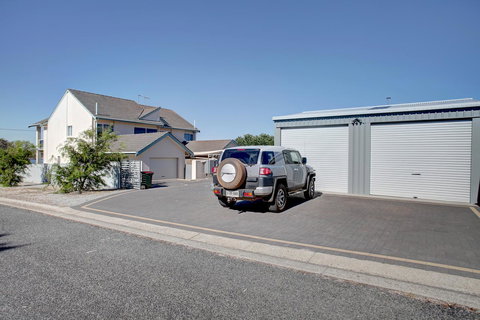 Bay Bliss - Accommodation Kalgoorlie 6