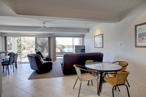 Bay Bliss - Accommodation Kalgoorlie 8