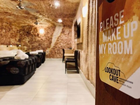 The Lookout Cave Underground Motel - Accommodation Kalgoorlie 4
