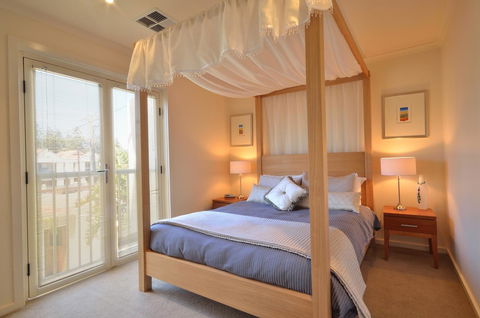 Adelaide Luxury Beach House - Accommodation Kalgoorlie 35