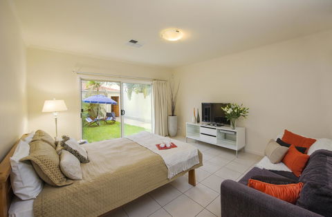 Adelaide Luxury Beach House - Accommodation Kalgoorlie 33