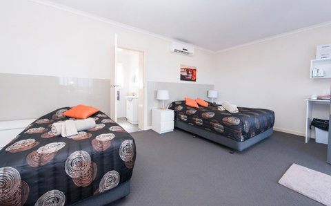 Blue Lake Motel - Accommodation Kalgoorlie 1